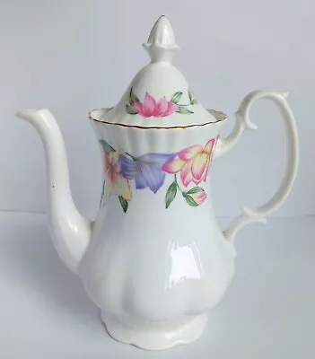 Buy Vintage Royal Albert Tea / Coffee Pot  • 13.99£