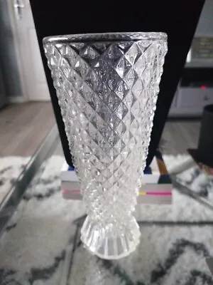 Buy Vintage Diamond Pattern Footed Trumpet Design Glass Vase • 18.99£