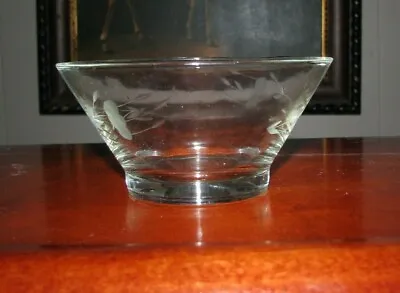 Buy Vintage Etched Glass Bowl • 3.60£
