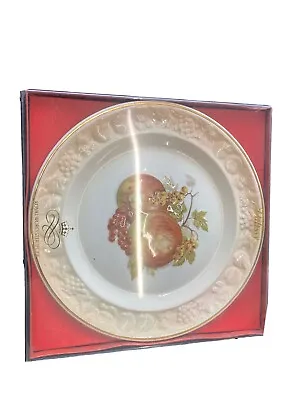 Buy Vintage Royal Worcester Palissy Royale Crown Ware 9”/23cm Wall Plate “Fruit  • 25£