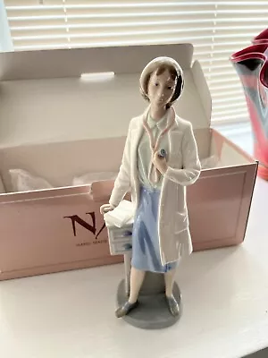 Buy Rare Nao By LLadro Female Doctor 00350 Boxed Great Condition • 140£