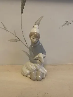 Buy Lladro Shepard Boy With Lamp #4676 Immaculate  • 24£