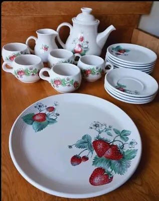 Buy Purbeck Pottery 18 Piece Tea Set  Wild Strawberry  Design Made Bournemouth... • 30£