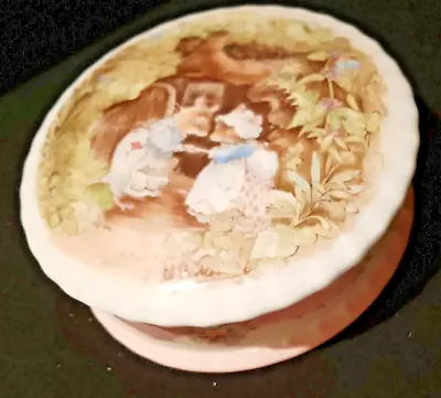 Buy Brambly Hedge Gift Collection Mix Trinket Box Is The Wedding  Lid The Engagement • 8£