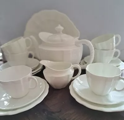 Buy Royal Crown Derby  Surrey  White Teaset Includes Large Teapot - 21 Pieces • 68£
