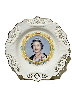 Buy Large Royal Creamware Queen Elizabeth II 50th Golden Jubilee Lace Edged Plate • 24.99£