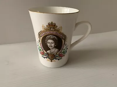 Buy Queen Elizabeth II Silver Jubilee Ceramic Mug - Ashley Bone China • 4.50£
