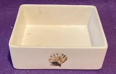 Buy Off White Soap Dish Purbeck Ceramics Swanage Daisy Pattern 4 X 3½ X 1½ In • 11.99£
