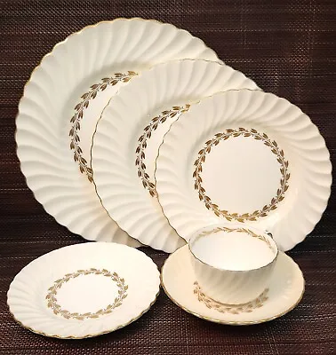 Buy Minton Gold Cheviot Porcelain Dinnerware 6-Pc. Place Settings $352 Service For 4 • 210.49£