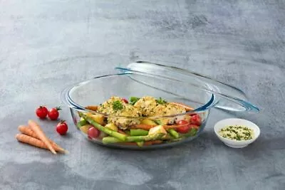 Buy Pyrex Essentials Glass Oval Casserole Dish With Lid 4.0L - Transparent • 19.99£