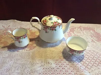 Buy Royal Stafford Olde English Garden 3 Piece Tea Set • 25£