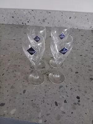 Buy Set Of 4 Edinburgh Crystal Glasses • 10£