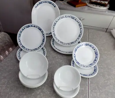 Buy CORELLE By CORNING 20 PC. DINNERWARE SET In The   OLD TOWN   PATTERN • 56.89£