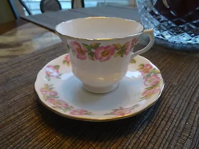 Buy  Vale Bone China Tea Cup And Saucer Made In Longton,  England (6) • 13.75£