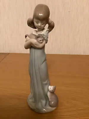 Buy Vintage Lladro Figurine ~ ‘Don’t Forget Me!’ Girl With Two Little Kittens! VGC. • 13.99£