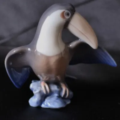 Buy Royal Copenhagen, Denmark, Toucan Bird Figurine #2574 • 75£
