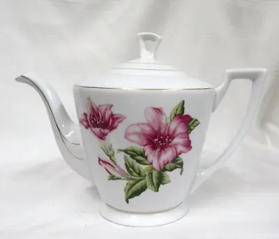 Buy VTG Porcelain Teapot W/Lilies & Gold Trim ~  China • 12.60£