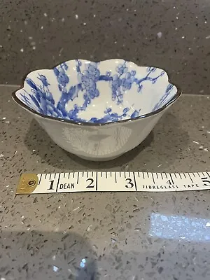 Buy Pretty Blue And White Prunus Design Scalloped Edge Bowl • 2£