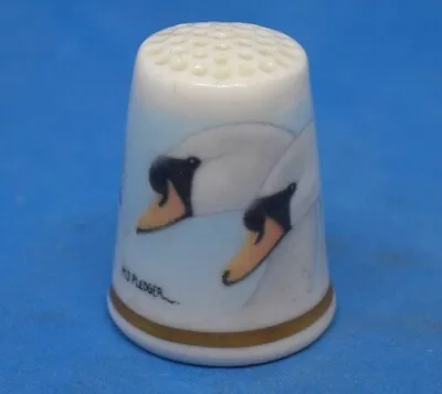 Buy Fine China  Thimble -- Royal Worcester Swans -- With Dome Box • 2.76£