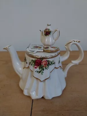 Buy Royal Albert Old Country Roses Bone China Mini Tea Pot • 35£