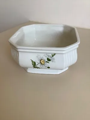 Buy Royal Winton Pottery Square Ironstone Planter In Cream With Daisy Design • 18£