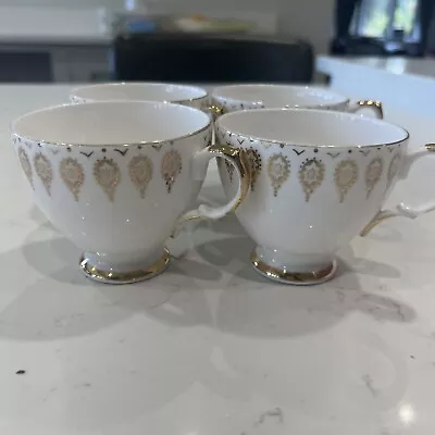 Buy Set Of 4 Queen Anne English Bone China Tea Cups • 10.53£