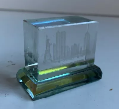 Buy New York Crystal On Plinth Paperweight • 7.72£