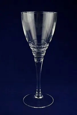 Buy Edinburgh Crystal The Edge “CIRRUS” Wine Glass – 22.4cms (8-3/4″) Tall • 24.50£