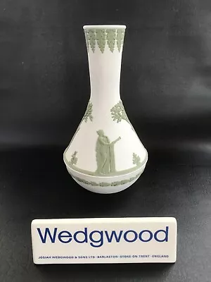 Buy Wedgwood White Jasperware Large Vase In Excellent Condition • 89.99£