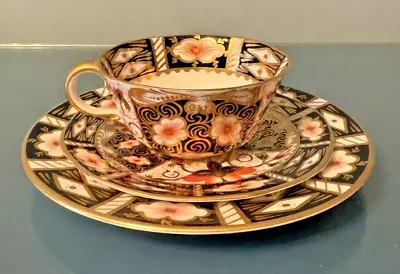 Buy Royal Crown Derby Imari 2451 Trio Tea Cup, Saucer  And Side Plate. • 25£