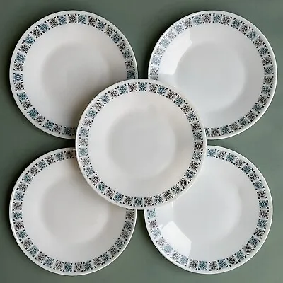 Buy 5x Vintage Pyrex ‘Chelsea’ Milk Glass Dinner Plates Thin Snowflake FREE P&P • 26.99£