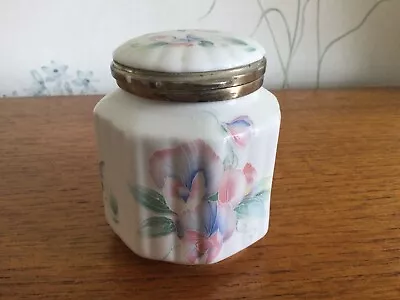 Buy Aynsley Little Sweetheart Pot With Hinged Lid • 2£