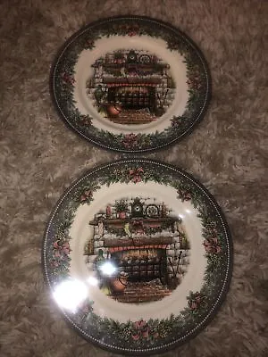 Buy Pair Of ROYAL Stafford  Christmas Hearth Fireplace Dinner Plates 2019 • 33.62£