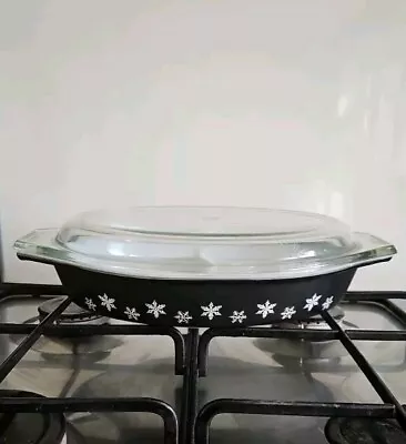Buy Jaj/pyrex Gaiety Black Snowflake Oval Divided Casserole Serving Dish & Lid • 24£