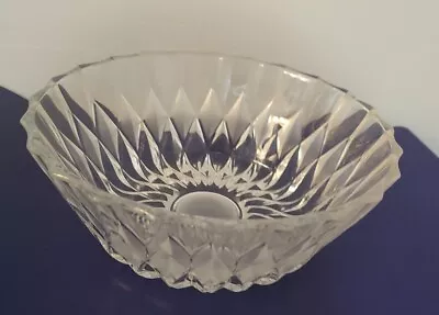 Buy Vintage Pressed Glass Bowl With Diamond Pattern 8  Dia. • 9.49£