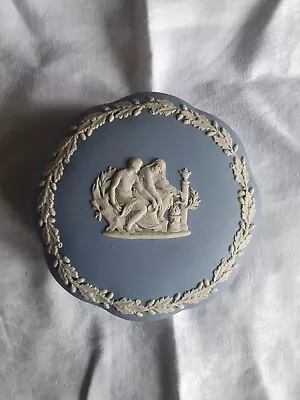 Buy Royal Wedgewood Jasperware Trinket Box • 4.50£