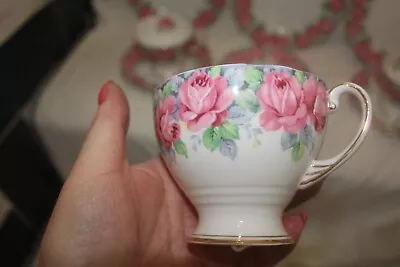 Buy 10244x Vintage Royal Standard  Bone China Tea Set Inc Tea Pot  Rose Of Sharon  • 150£