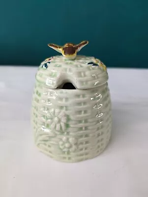 Buy Vintage Novelty Ceramic Bee Hive Shaped Honey Pot With Bee Lid • 4.50£