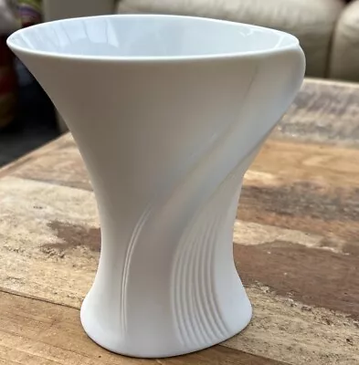 Buy Kaiser White Bisque Porcelain Vase M Frey Number 0364 • 7£