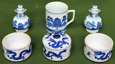 Buy A Vintage Six Piece Collection Of Chinese Blue And White Pottery • 24.99£