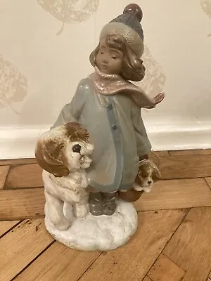 Buy LLADRO 2517  Winter Wind Girl With Dog’s New No Box. • 80£