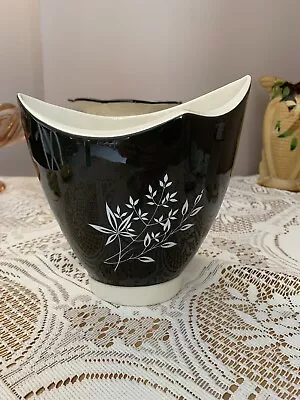 Buy MCM Carlton Ware Black Vase • 10£