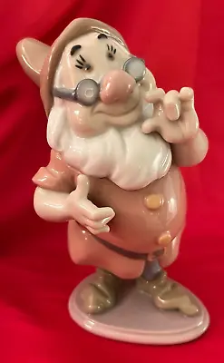 Buy LLADRO ＃7533 Disney's DOC Figurine From Snow White And The Seven Dwarfs • 118.98£