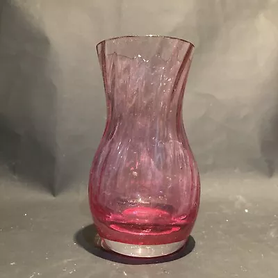 Buy CAITHNESS CRANBERRY PINK SWIRL GLASS BUD VASE 13.5cm • 11.99£