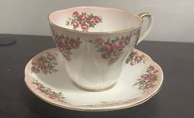 Buy Royal Albert Dainty Dina Series “Mary” Floral Tea Cup And Saucer Set Bone China • 19.18£