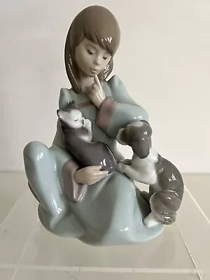 Buy Lladro Figurine 5640 “Cat Nap” Girl With Puppy & Kitten VGC! • 40£