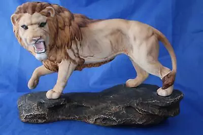 Buy Beswick Lion On Rock - Satin Matt Model No. 2554a Connoisseur Figure • 119£