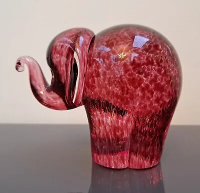 Buy 1960s/70s Vintage 9.5 Cm Wedgwood Red Mottled Glass Elephant Weight 800 G Vgc • 26.95£