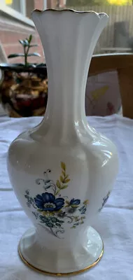 Buy ROYAL TARA Fine Bone China Gilt Trim Vase With Blue Vase (8” H) • 8£
