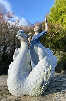 Buy Lladro Figurine ‘ The Swan And The Princess’ 5750, 1990 • 175£